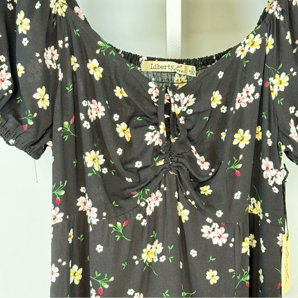 Liberty. Size xl - Picture 5 of 11